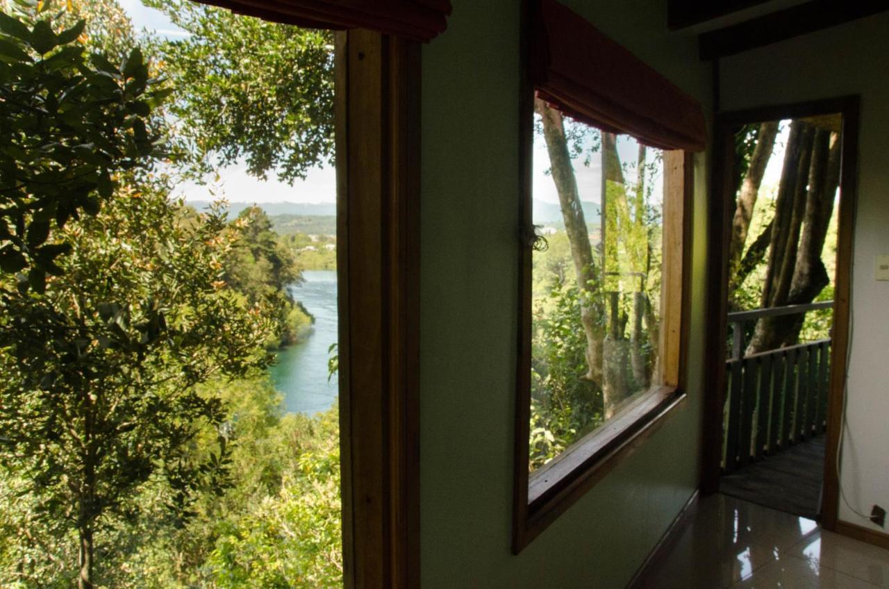 Cabanas Portal Del Rio Villarrica Esterno foto